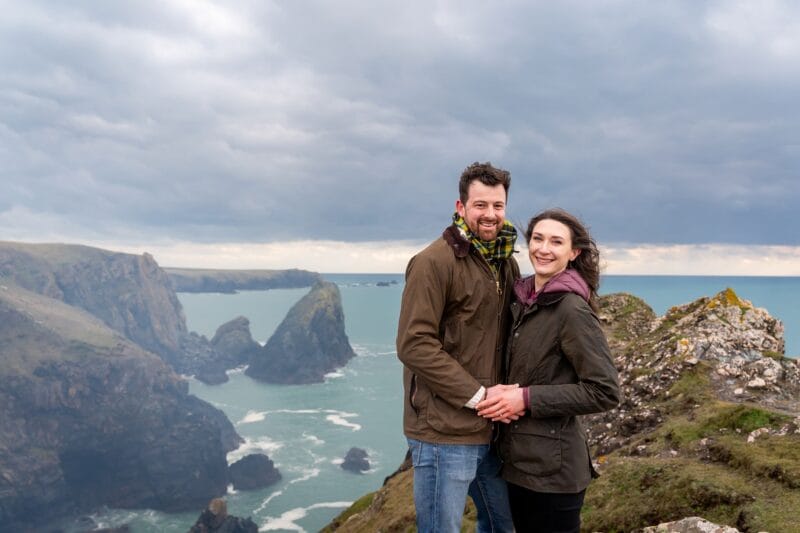 Top 10 places for a wedding proposal in Cornwall 204 kynance cove engagment shoot