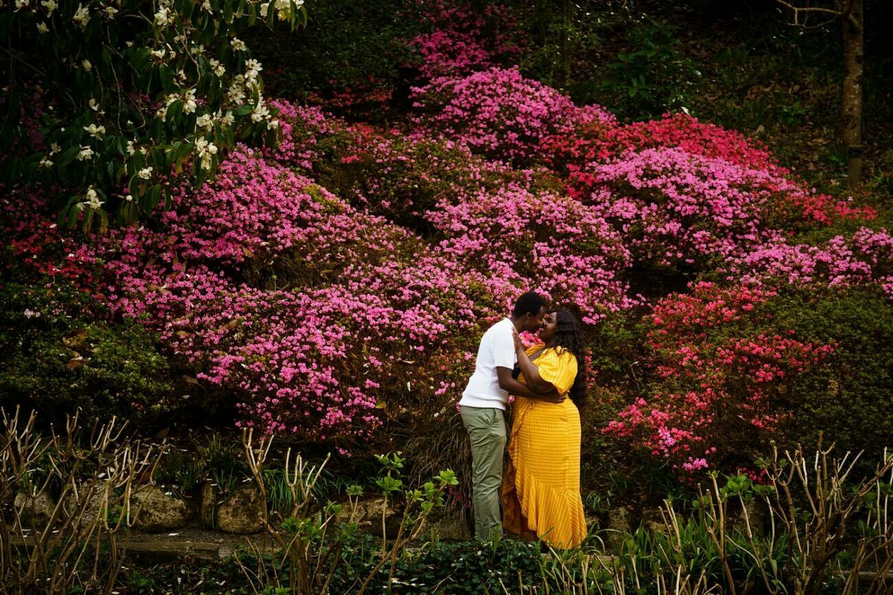 colourful wedding proposal at Trebah Gardens