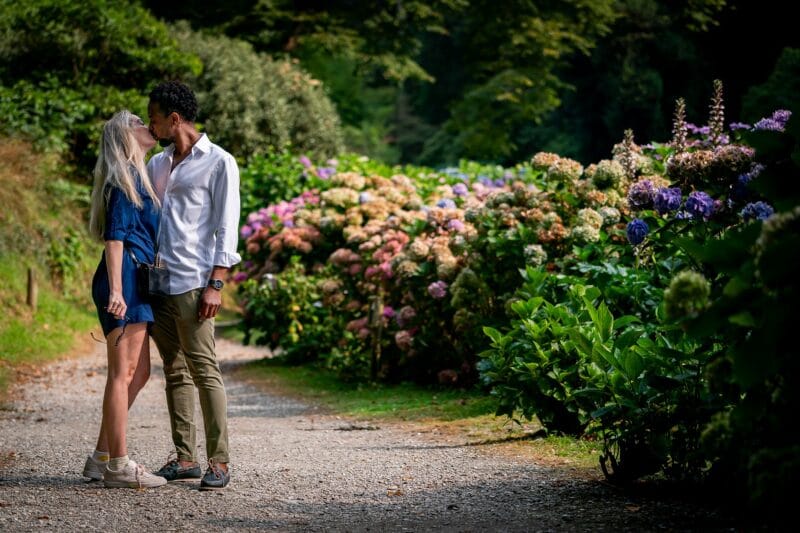Top 10 places for a wedding proposal in Cornwall 26 trebah gardens engagement session